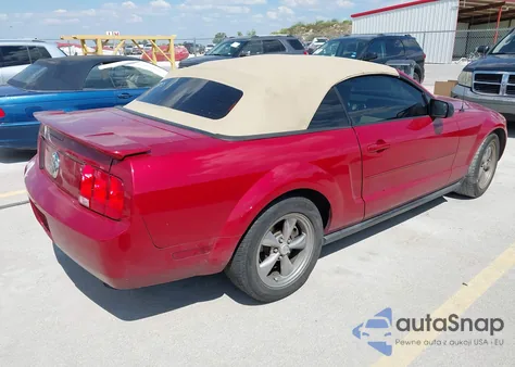 2008 Ford Mustang V6 Deluxe/V6 Premium из США, поврежденный, VIN 1ZVHT84N985204855